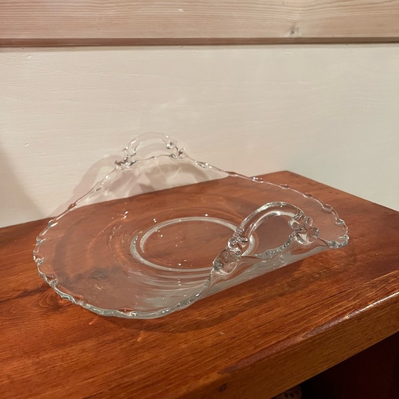 Vintage Fostoria Glass Century Pattern Clear Double Handle Curved Serving Plate - Picture 5 of 9